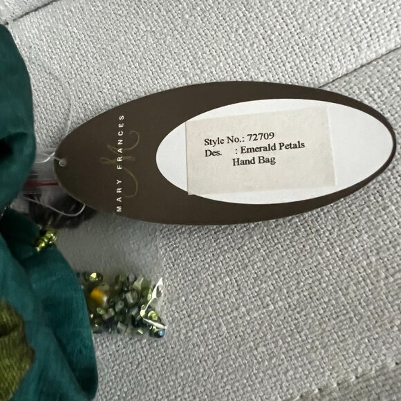 Mary Frances "Emerald Petals" vintage handbag NWT - Picture 4 of 4